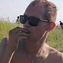 Знакомства: Виталий, 32 года, Рудный