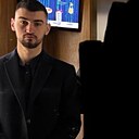 Знакомства: Рустам, 28 лет, Санкт-Петербург