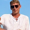 Знакомства: Александр, 33 года, Мариуполь