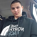 Знакомства: Илья, 20 лет, Губаха