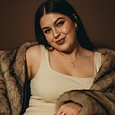 Знакомства: Юлія, 28 лет, Харьков