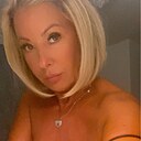 Знакомства: Виктория, 40 лет, Санкт-Петербург