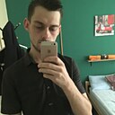 Знакомства: Евгений, 29 лет, Гагарин