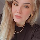 Знакомства: Ася, 28 лет, Москва