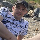 Знакомства: Саша, 27 лет, Магадан