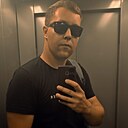 Знакомства: Данил, 23 года, Харцызск