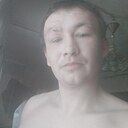 Знакомства: Рома, 29 лет, Ливны