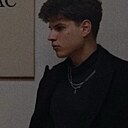 Знакомства: Максим, 19 лет, Астрахань