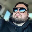 Знакомства: Игорь, 29 лет, Губкинский