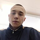Знакомства: Кирилл, 19 лет, Орел