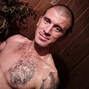 Знакомства: Виктор, 38 лет, Гусев