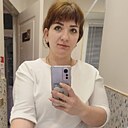 Знакомства: Юляша, 36 лет, Бугульма