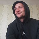 Знакомства: Артём, 32 года, Астана