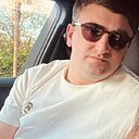 Знакомства: George, 35 лет, Прага