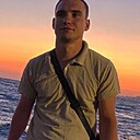 Знакомства: Георгий, 26 лет, Щербинка