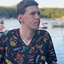 Знакомства: Антон, 19 лет, Кисловодск