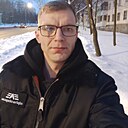 Знакомства: Максим, 31 год, Москва