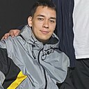 Знакомства: Дмитрий, 27 лет, Набережные Челны