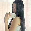 Знакомства: Карина, 18 лет, Санкт-Петербург