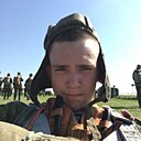 Знакомства: Рома, 21 год, Омск