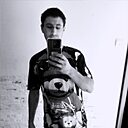 Знакомства: Антон, 31 год, Екатеринбург