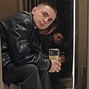 Знакомства: Илья, 18 лет, Санкт-Петербург