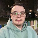 Знакомства: Данил, 28 лет, Магнитогорск