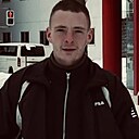 Знакомства: Максим, 20 лет, Владивосток