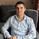 Знакомства: Максим, 31 год, Боровичи