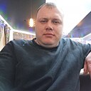 Знакомства: Максим, 35 лет, Миллерово