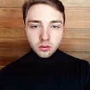 Знакомства: Максим, 22 года, Можайск