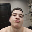 Знакомства: Денис, 19 лет, Комсомольск-на-Амуре