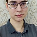 Знакомства: Максим, 21 год, Нижний Тагил