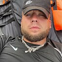 Знакомства: Максим, 32 года, Серпухов