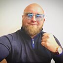 Знакомства: Денис, 35 лет, Набережные Челны