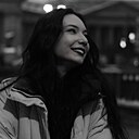 Знакомства: Полинка, 18 лет, Санкт-Петербург