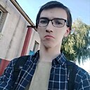 Знакомства: Валера, 25 лет, Минск