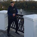 Знакомства: Юрий, 36 лет, Россошь