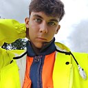Знакомства: Женя, 21 год, Калининград