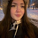 Знакомства: Аделина, 19 лет, Казань