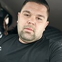 Знакомства: Валерий, 28 лет, Тюмень