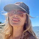 Знакомства: Lena, 43 года, Владивосток