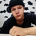 Знакомства: Dmitriy, 21 год, Омск