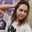 Знакомства: Виктория, 27 лет, Красноярск