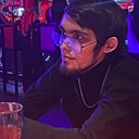 Знакомства: Антон, 26 лет, Салехард