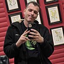 Знакомства: Евгений, 37 лет, Севастополь