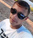 Знакомства: Владимир, 32 года, Северомуйск