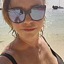 Знакомства: Она, 46 лет, Санкт-Петербург