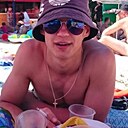 Знакомства: Владислав, 31 год, Волноваха