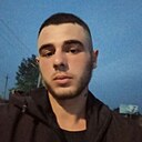 Знакомства: Рамин, 22 года, Геническ